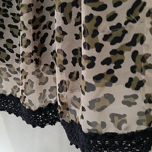 Leopard skirt